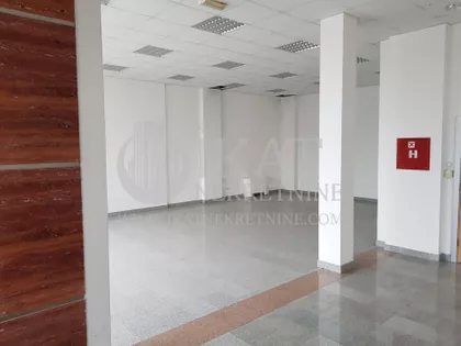 Autoput Za Novi Sad | 4zida.rs