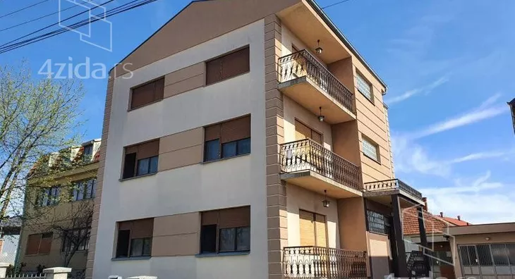Kuća | 4zida
