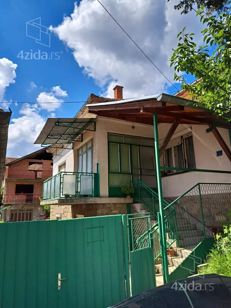 2-etažna kuća | 4zida