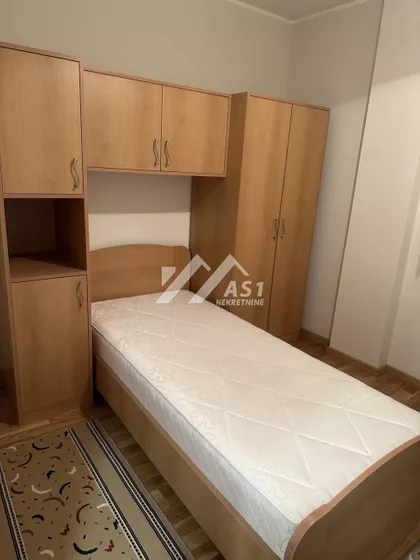 Bulevar Cara Lazara | 4zida.rs