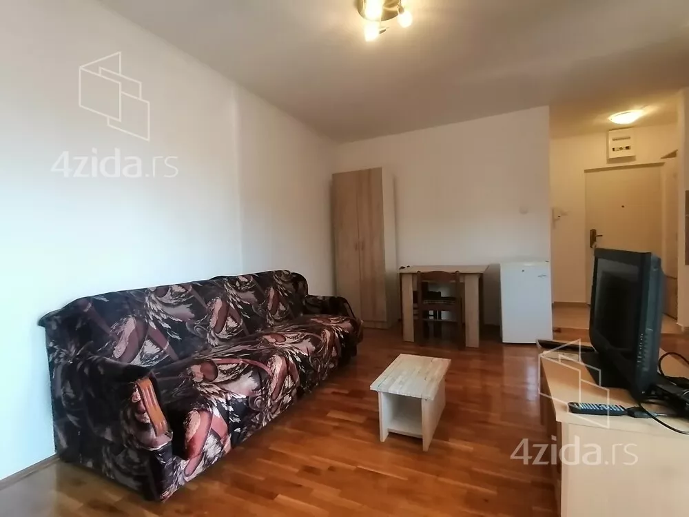 Garsonjera | 4zida