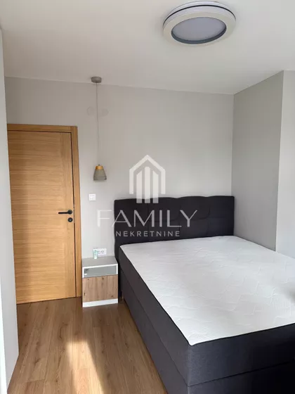 Novo Naselje | 4zida.rs