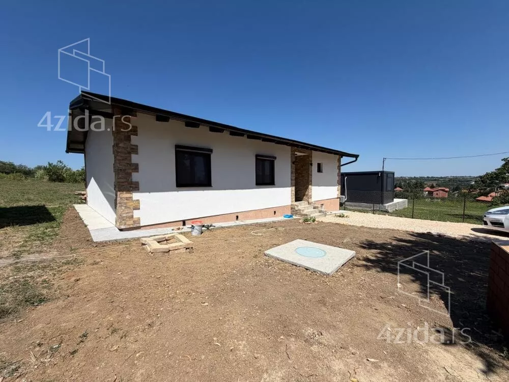 Kuća | 4zida