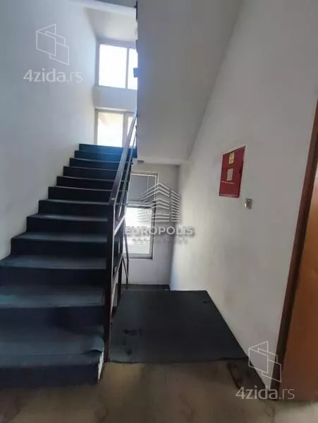 4-etažna kuća | 4zida