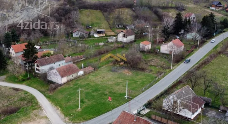 Građevinsko zemljište | 4zida