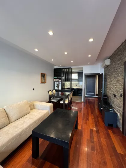 Braničevska 2 | 4zida.rs