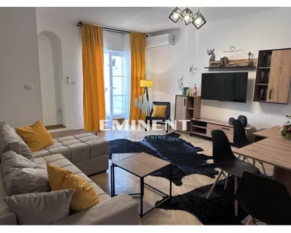 Sitnička | 4zida.rs