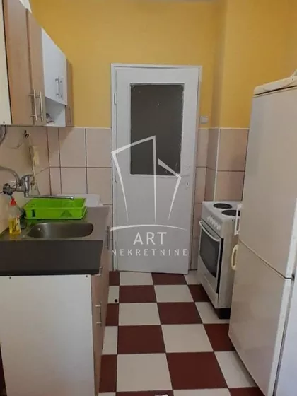 Strumička | 4zida.rs