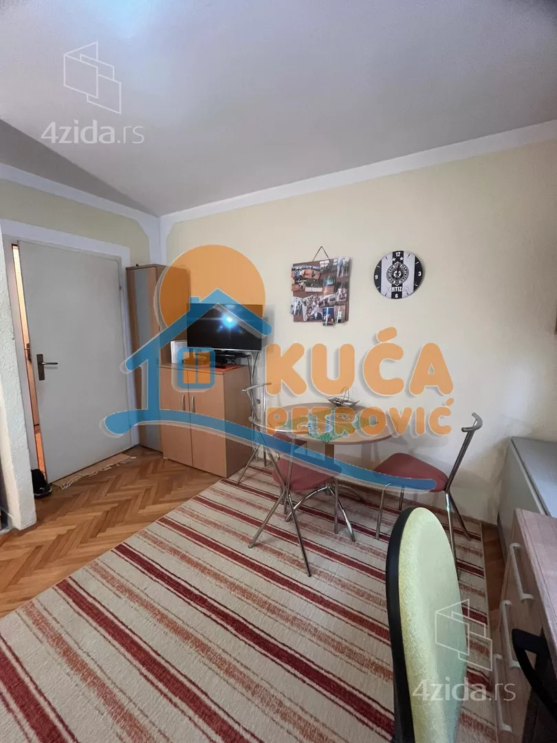 Garsonjera | 4zida