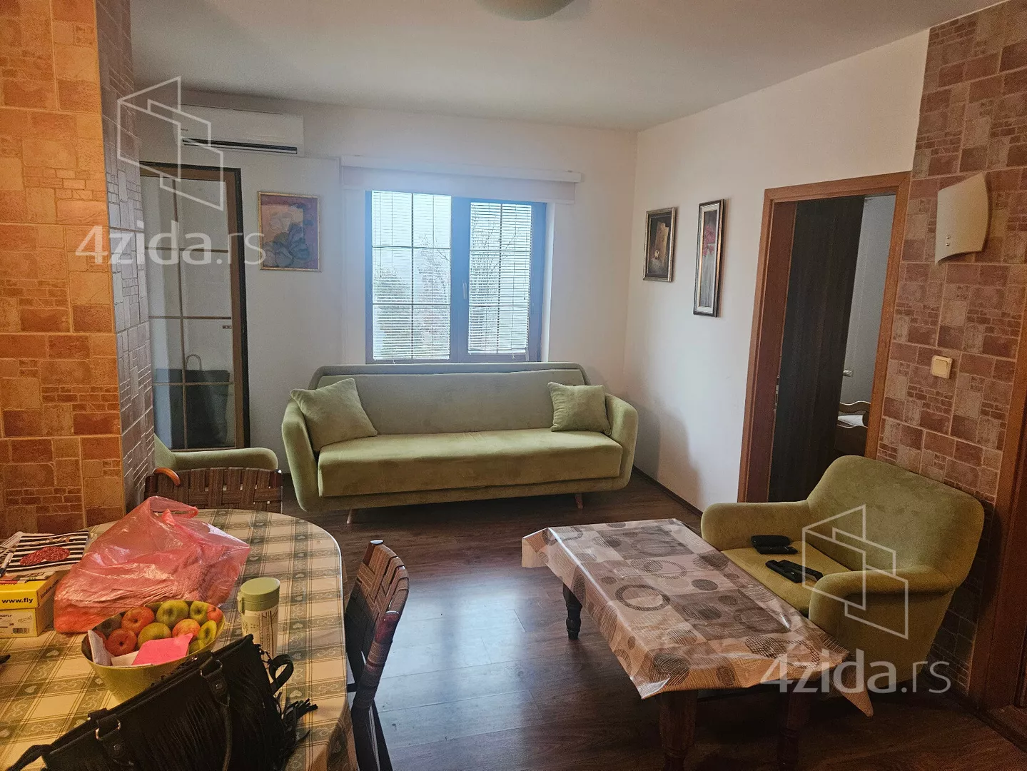 Dvoiposoban stan | 4zida