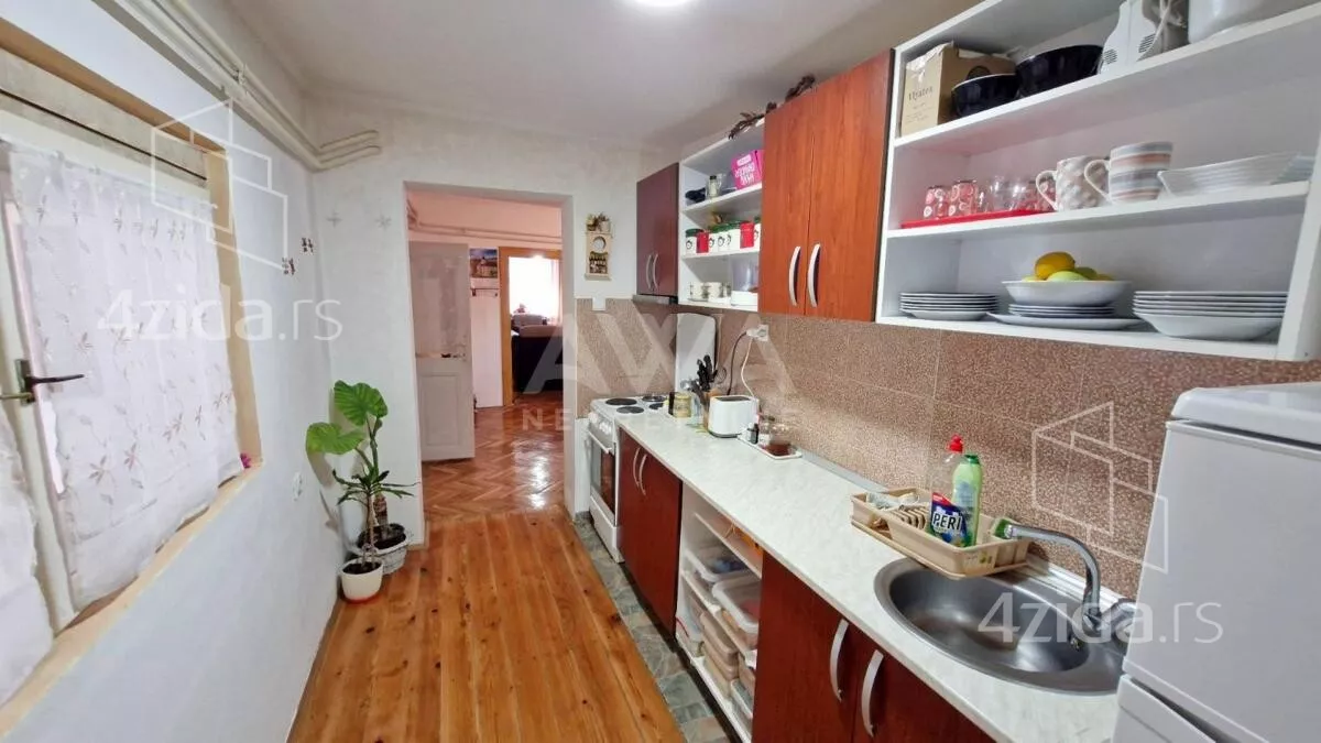 Kuća | 4zida