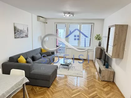 Žitni trg | 4zida.rs