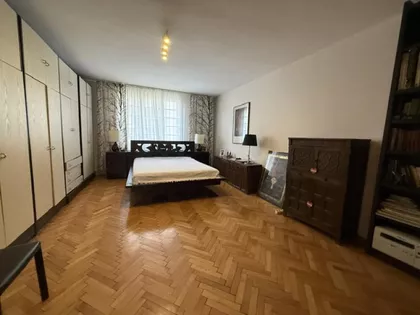 Kralja Milutina | 4zida.rs