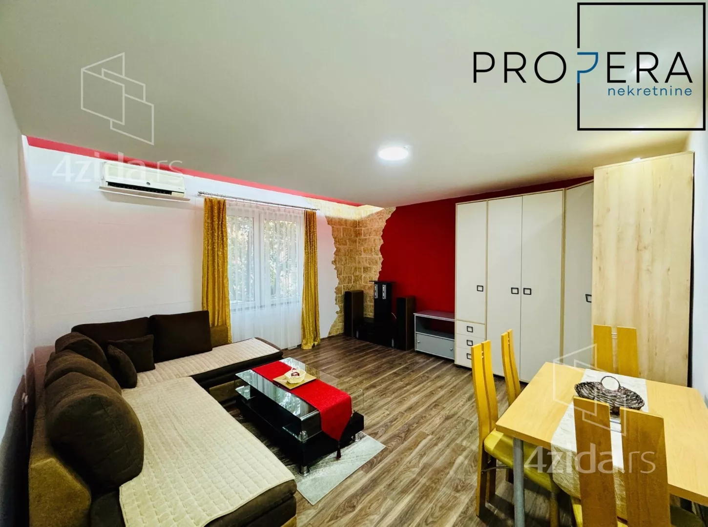 Jednoiposoban stan | 4zida