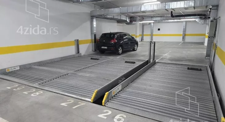 Poslovni prostor | 4zida