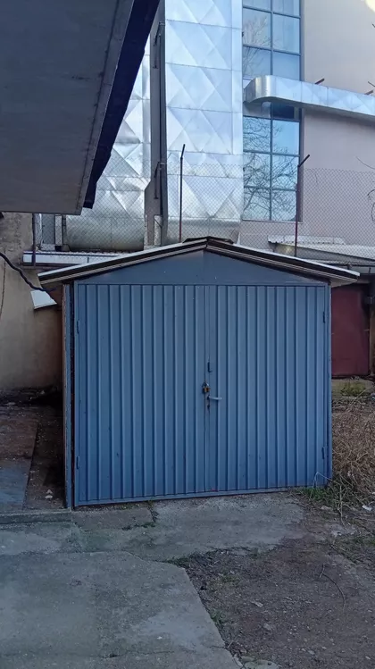 Obrenovićeva 1/1 | 4zida.rs