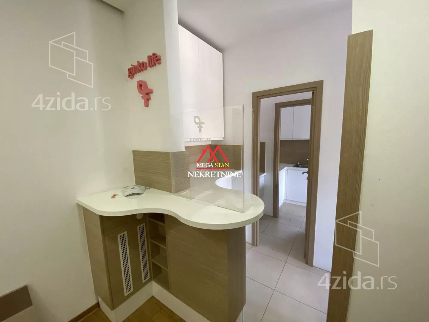 Poslovni prostor | 4zida