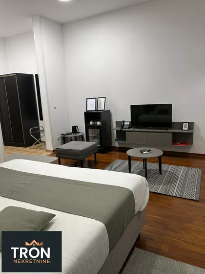 Nemanjina | 4zida.rs