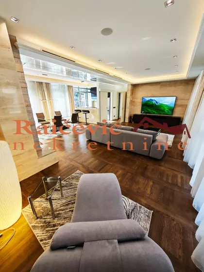 Velisava Vulovica | 4zida.rs