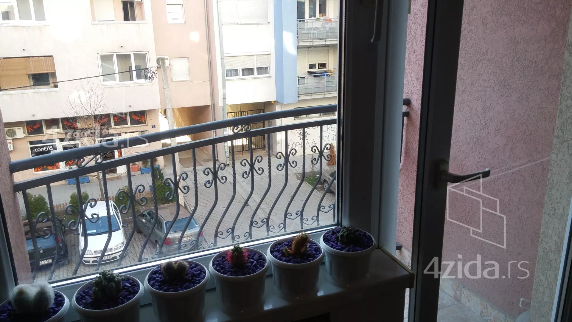 Garsonjera | 4zida