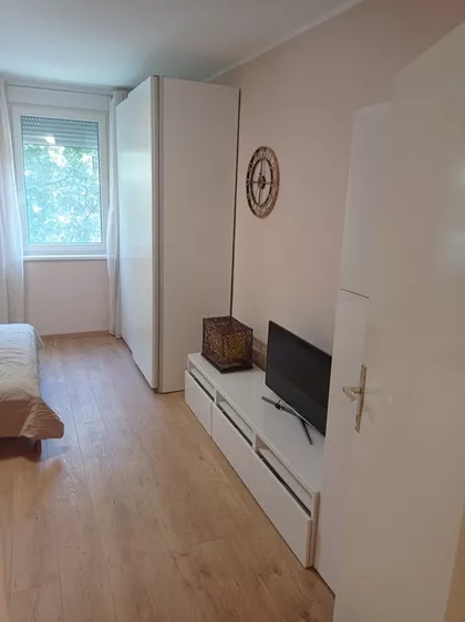 Kraljice Katarine | 4zida.rs