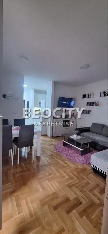 Kopernikova | 4zida.rs