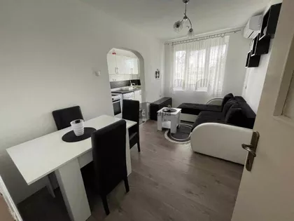 Mladenovac centar | 4zida.rs