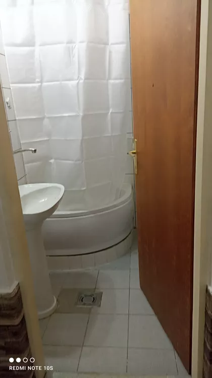 Hrastova 40 | 4zida.rs