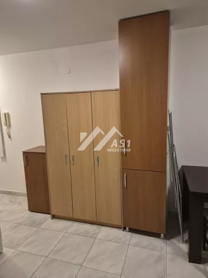 Bulevar Cara Lazara | 4zida.rs