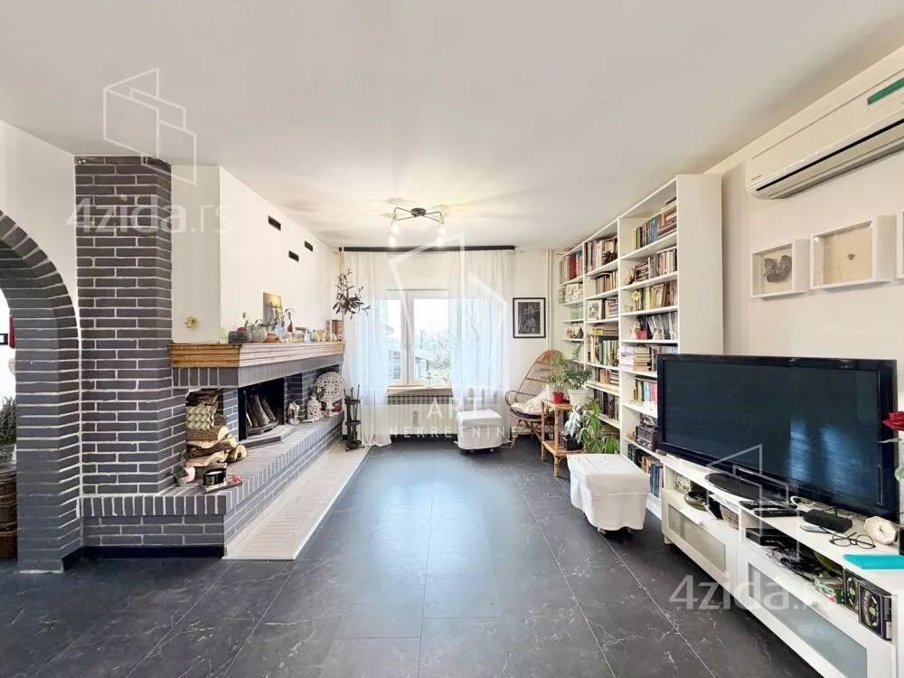 4-etažna kuća | 4zida