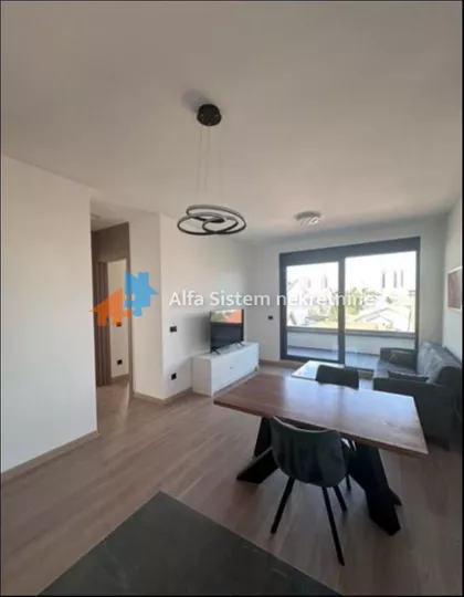 Lekino Brdo | 4zida.rs