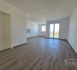 Adice, Gradske lokacije, Novi Sad, 4.0 stan | 4zida.rs