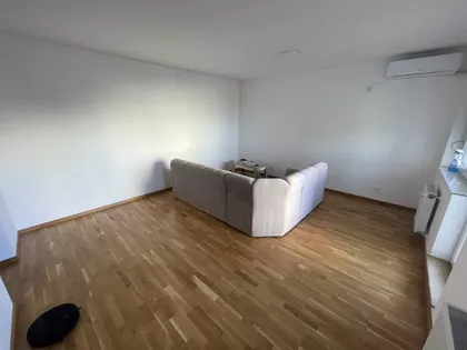 Jugovićevo | 4zida.rs