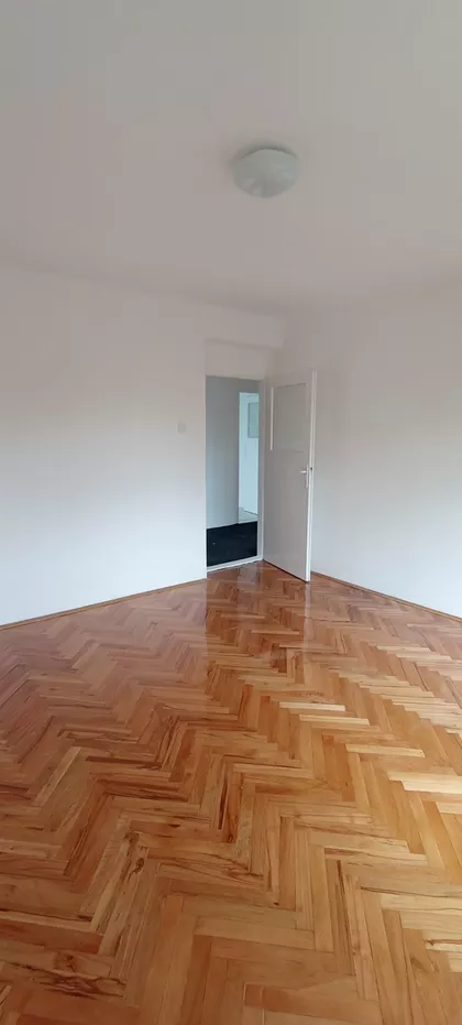 Kertvaroš | 4zida.rs