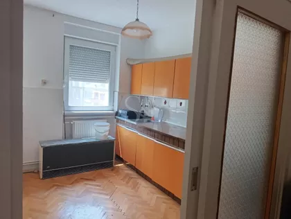 Nova Selenča | 4zida.rs