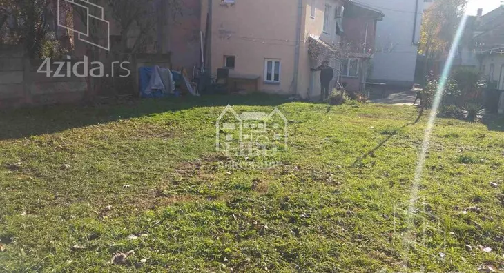 Građevinsko zemljište | 4zida