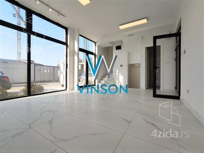 Poslovni prostor | 4zida