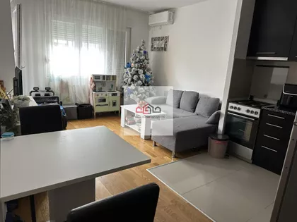 Novo Naselje | 4zida.rs