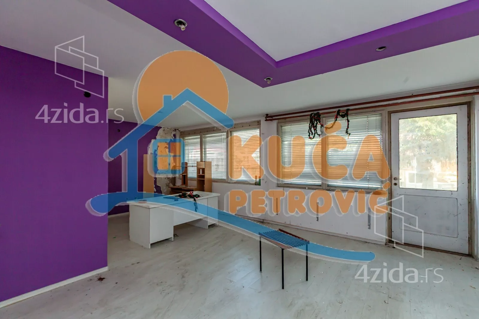 Lokal | 4zida