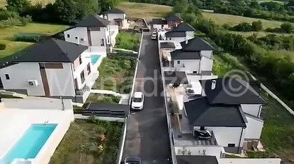 Ripanj | 4zida.rs