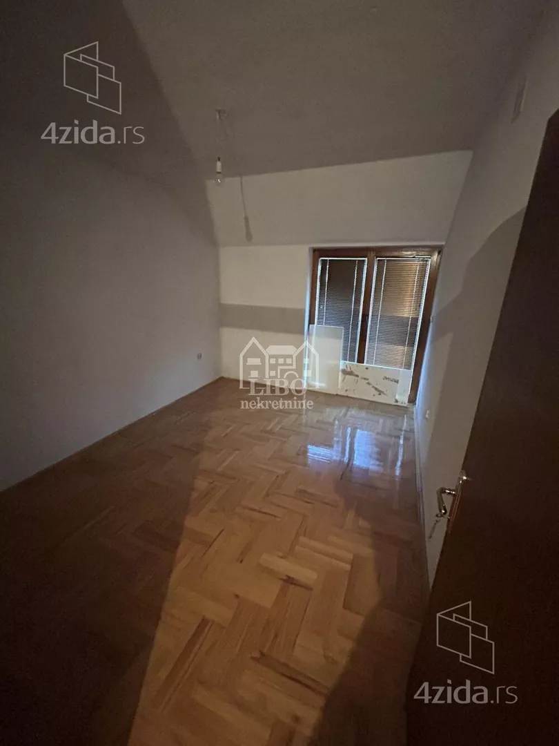 4-etažna kuća | 4zida