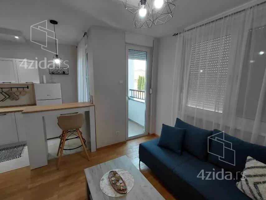 Garsonjera | 4zida