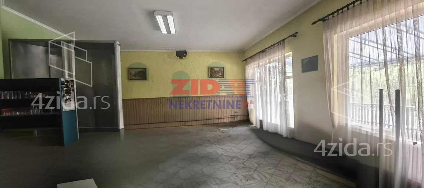 Ugostiteljski objekat | 4zida