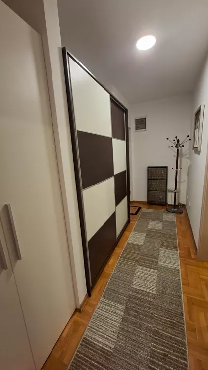 FON - Voždovac | 4zida.rs