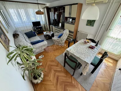 Gradska Bolnica | 4zida.rs