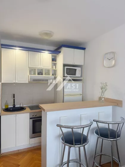 Cara Dušana | 4zida.rs