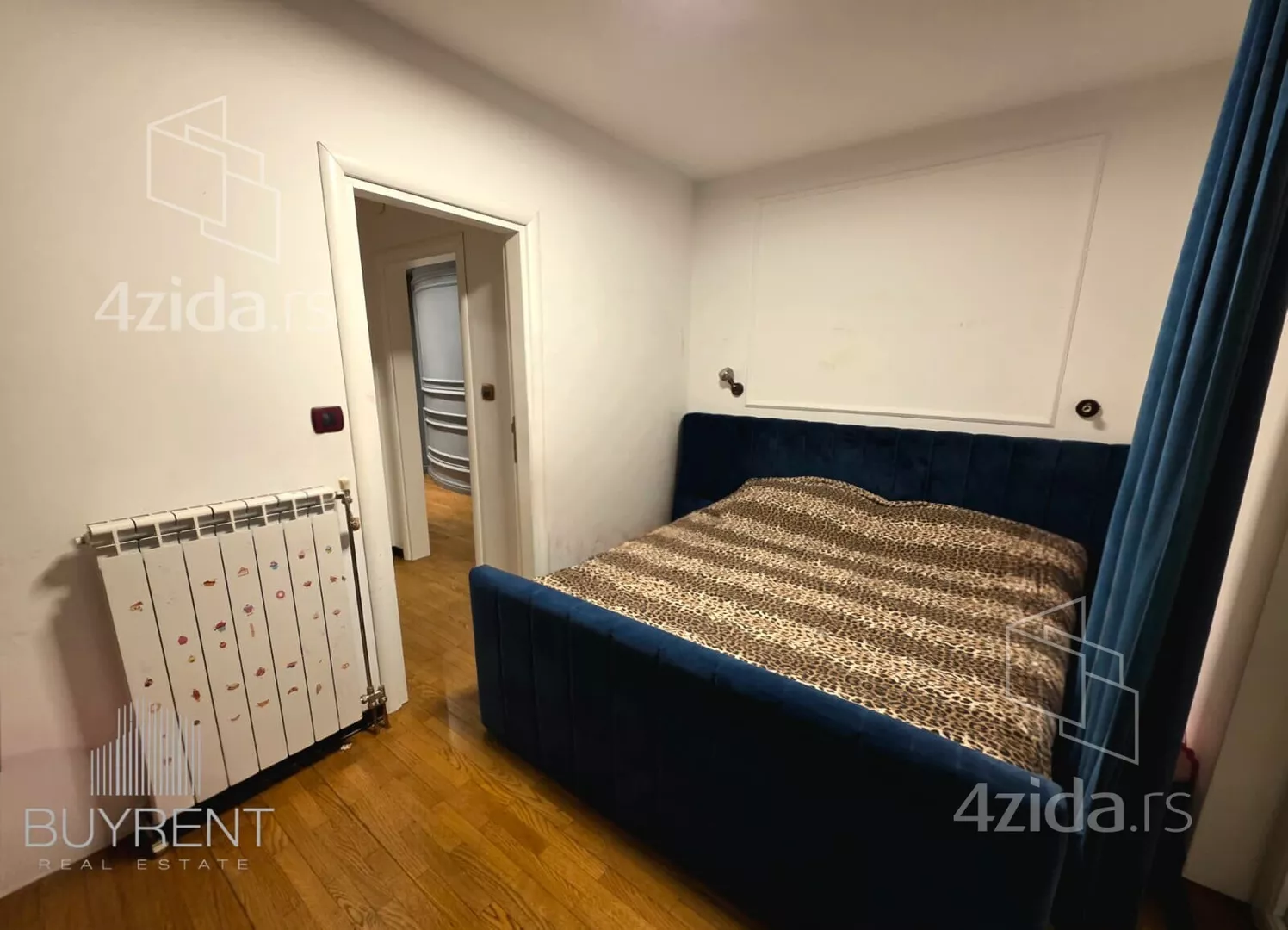 Četvoroiposoban stan | 4zida