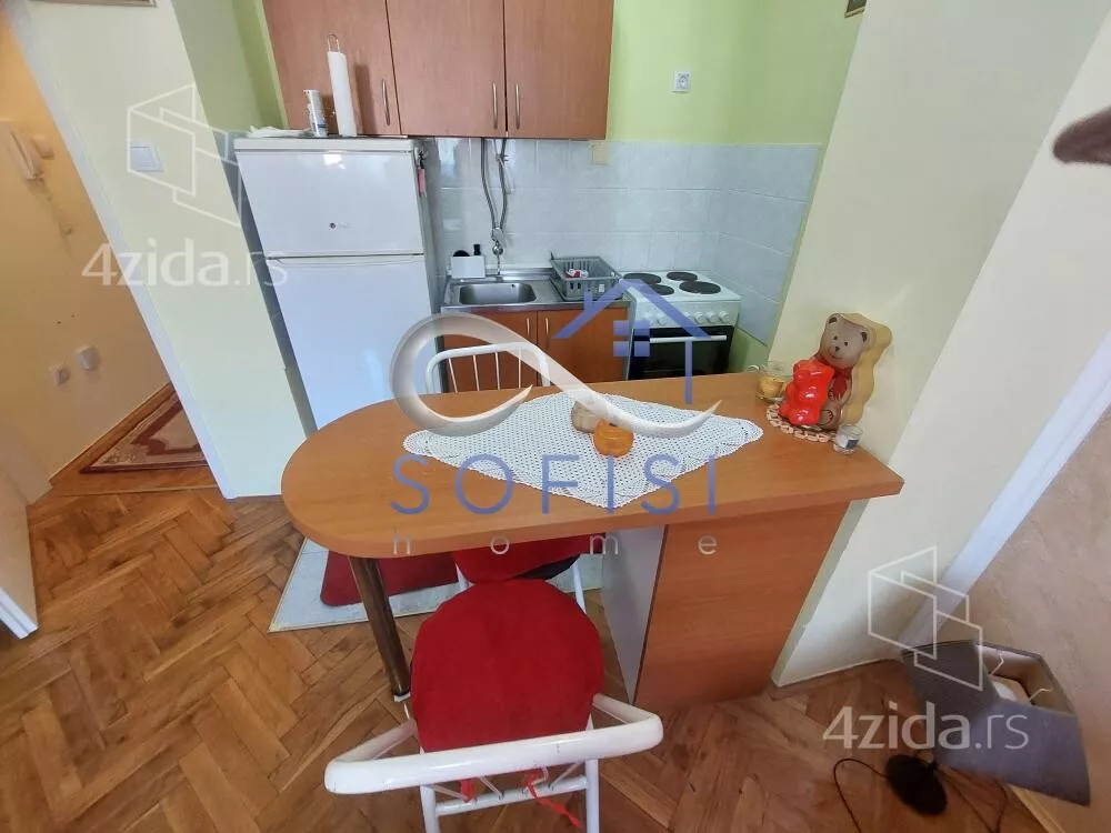 Garsonjera | 4zida