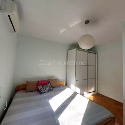 Sarajevska | 4zida.rs