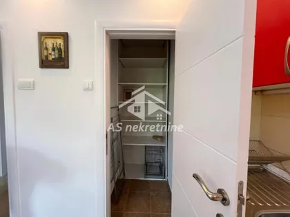 Dušanovac | 4zida.rs
